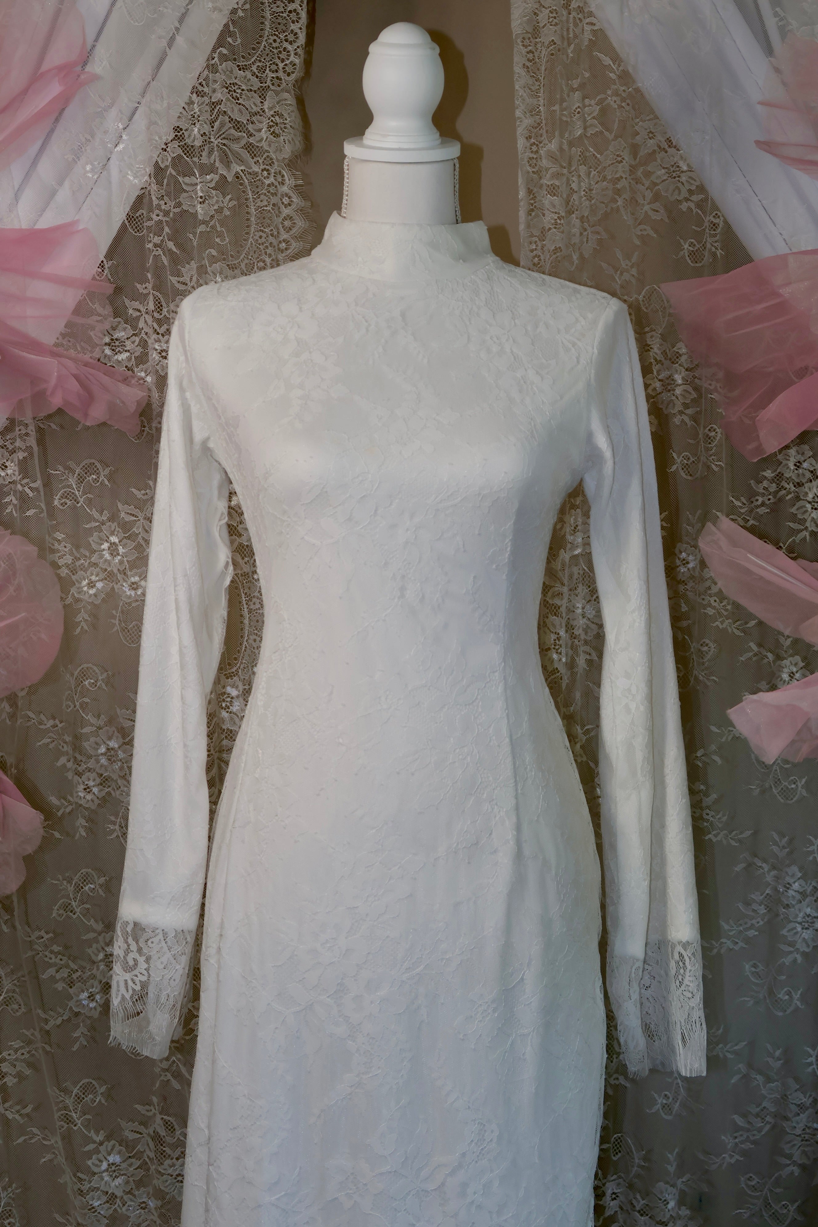 Lily Lace Dress