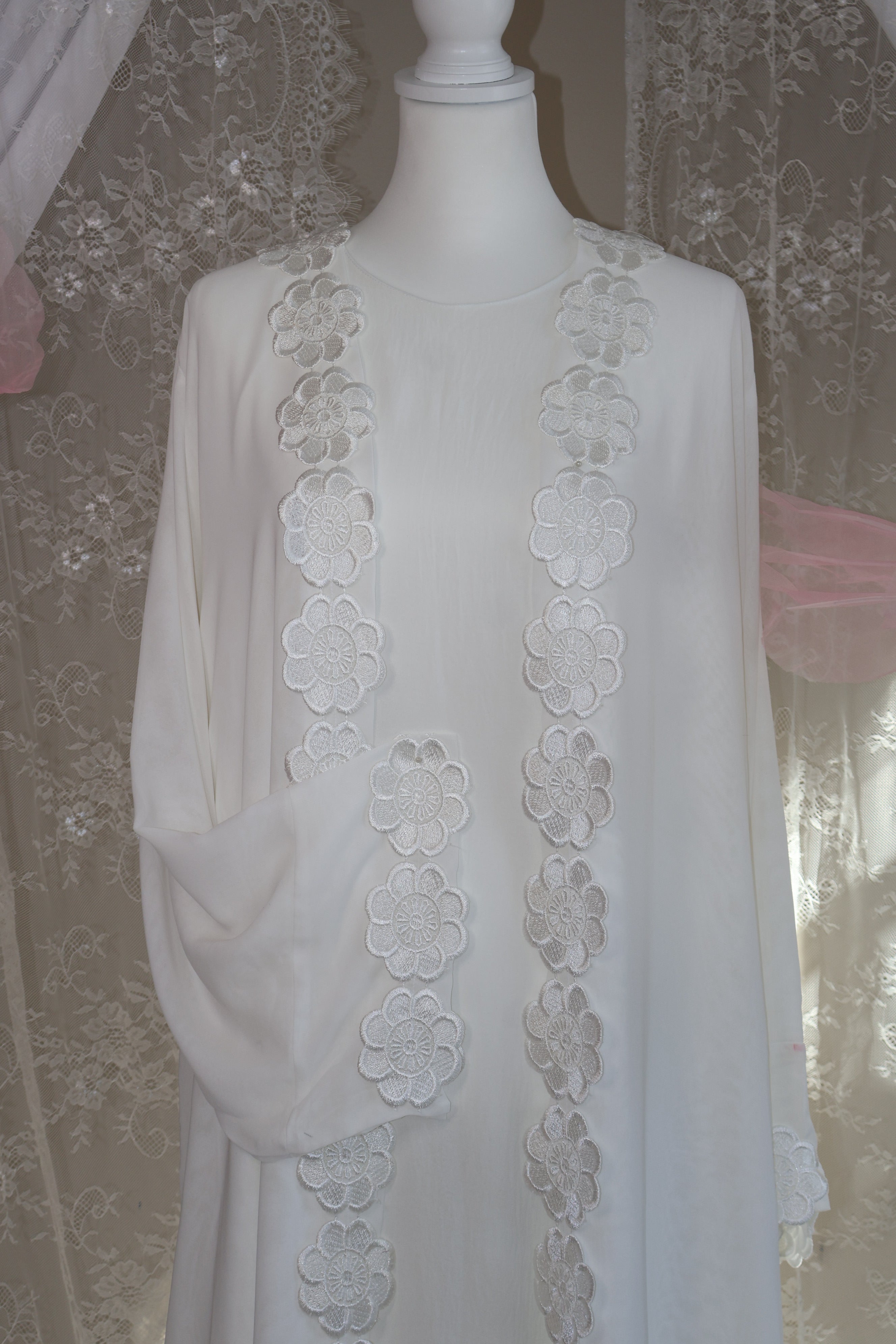 Flora Abaya