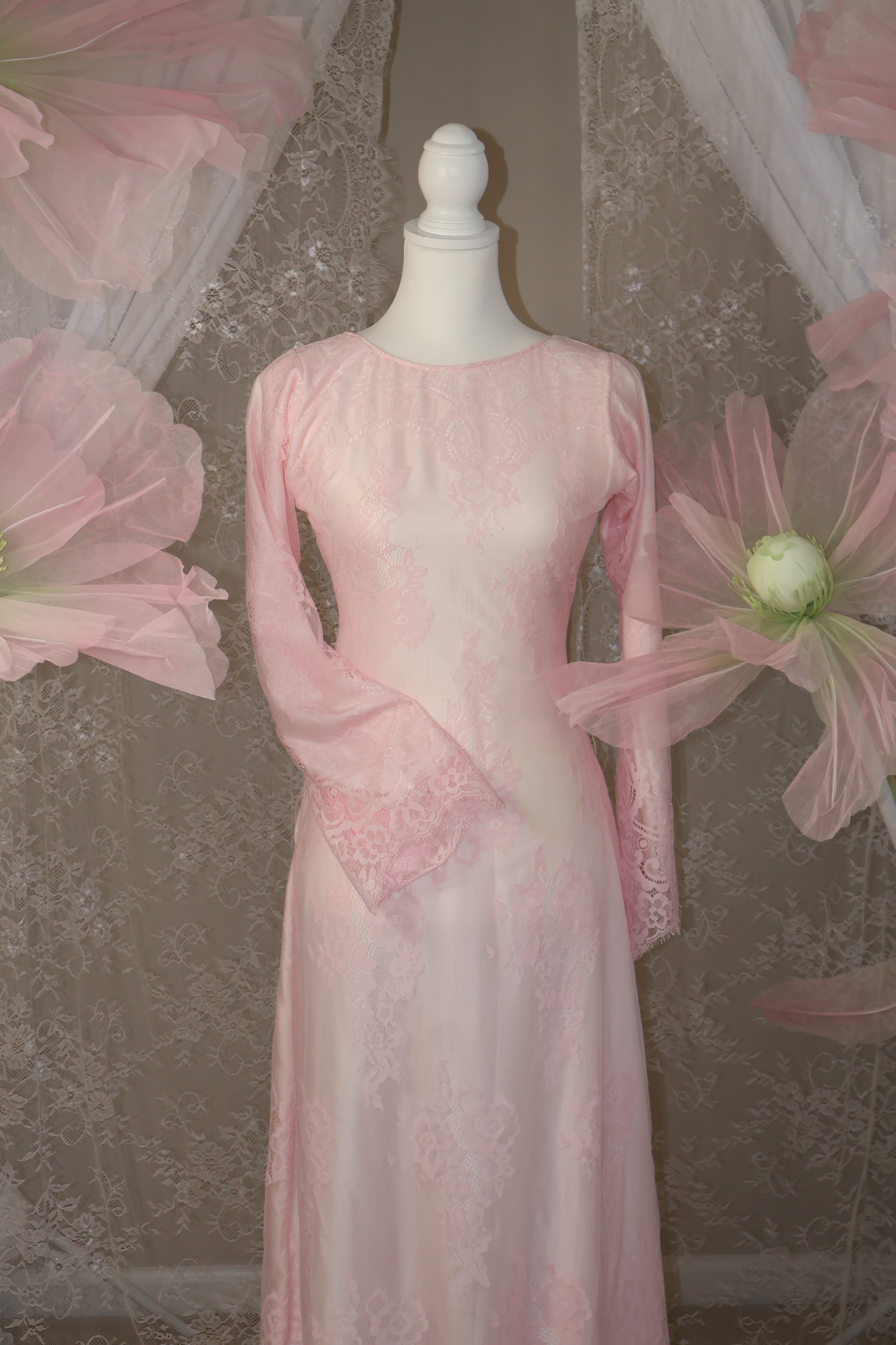 Camellia dress and abaya set